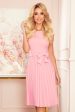 Numoco 311-7 LILA Pleated dress with short sleeves - powder pink Fashion